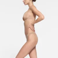 SKIMS ULTIMATE NIPPLE PUSH-UP BRA (CLAY,30,A)