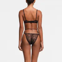 ULTRA FINE LACE SKIMPY SCOOP BRA (ONYX,32,A)