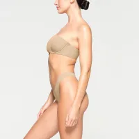FITS EVERYBODY STRAPLESS BRA (MICA,30,A)