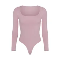 ESSENTIAL LONG SLEEVE SCOOP NECK BODYSUIT